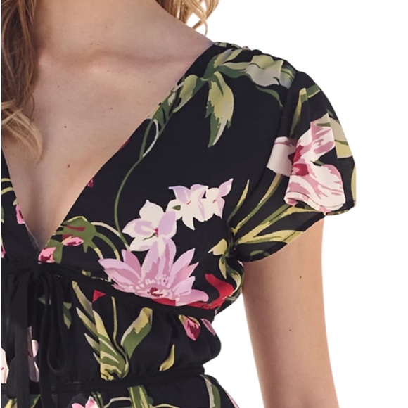 Lace Trim Maxi Dress - Picture 7 of 17